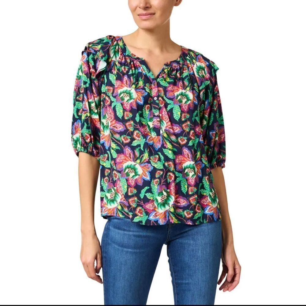 NEW Xirena Kiarna Top in Navy Muti Floral Size Small